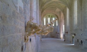 gare aux gargouilles